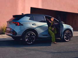 lateral novo kia sportage hev